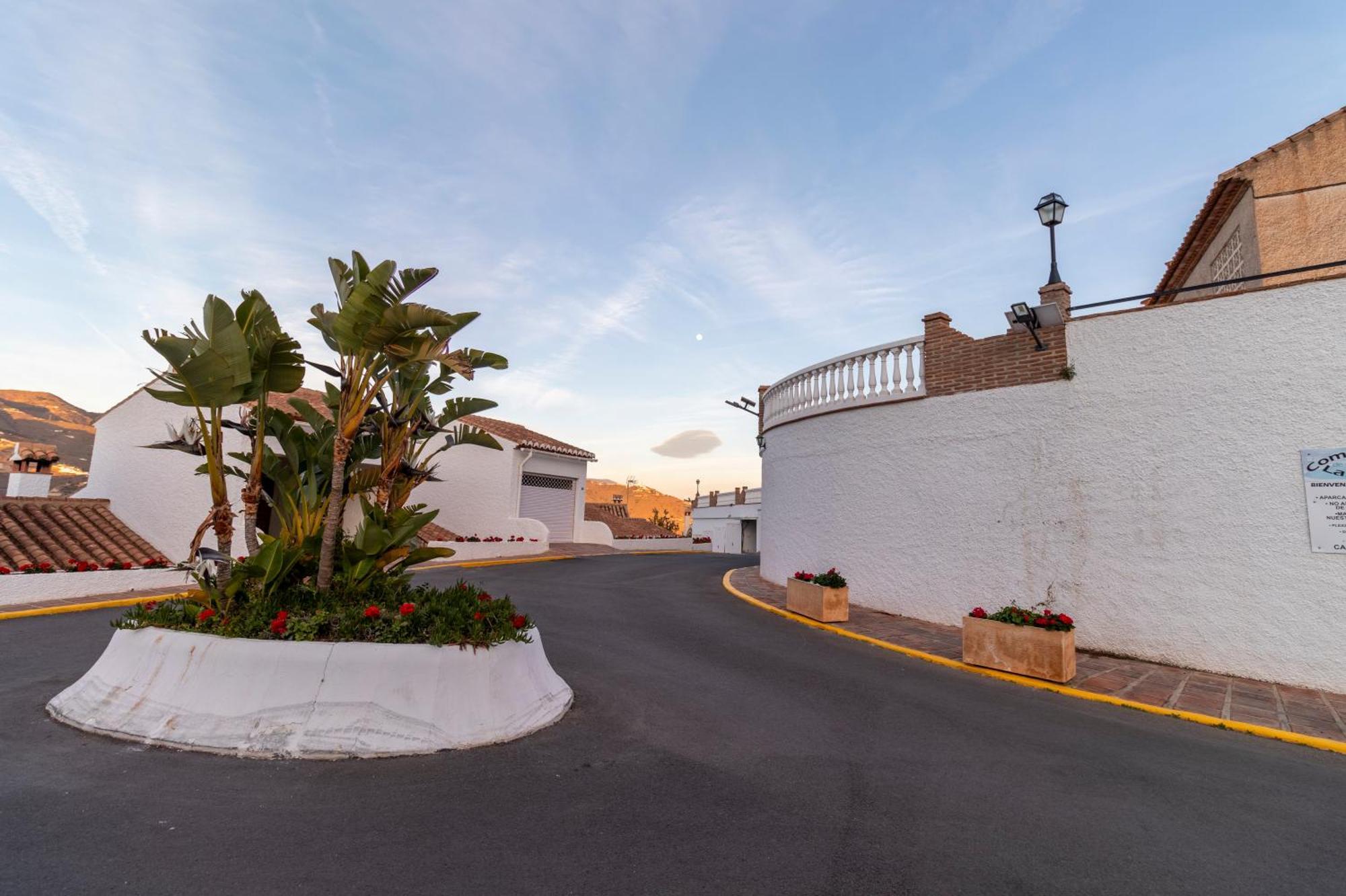 Rentitspain Vistas Increibles En Apartamento Lambda 2 阿尔姆尼卡 外观 照片